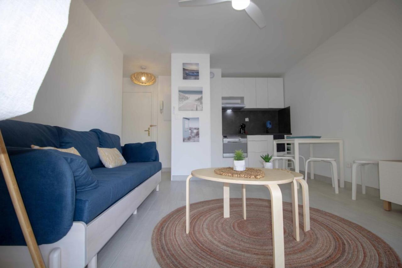 Bright Of 32 M Renovated Near Town